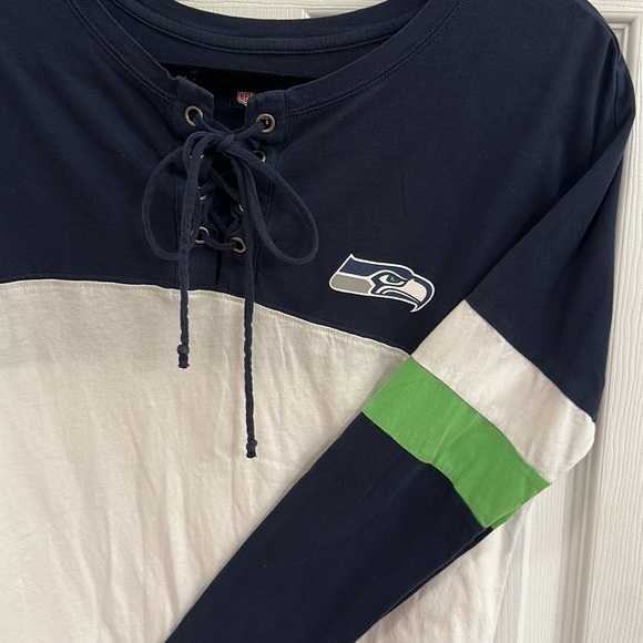 Small NFL Team Apparel Seahawks Shirt - Picture 2 of 2